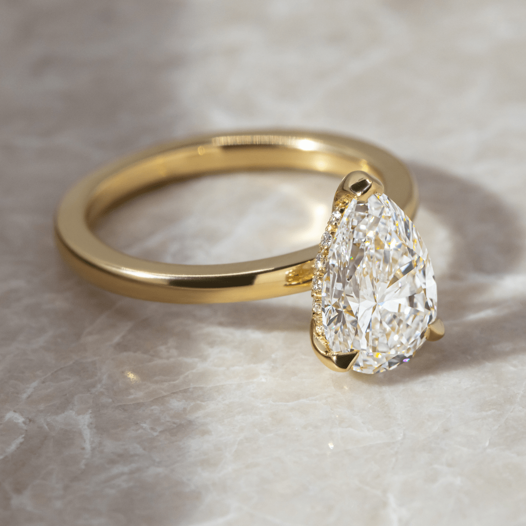 Solitaire-Oval Lab Grown Diamond Engagement Ring