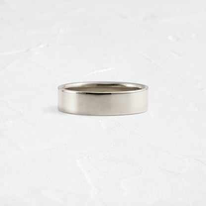 Classic- Men's Wedding Band