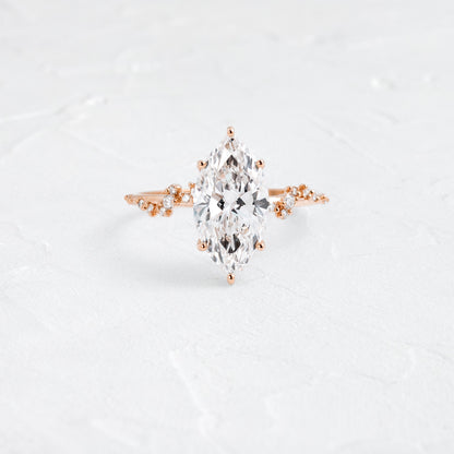 Solitaire-Oval Lab Grown Diamond Engagement Ring