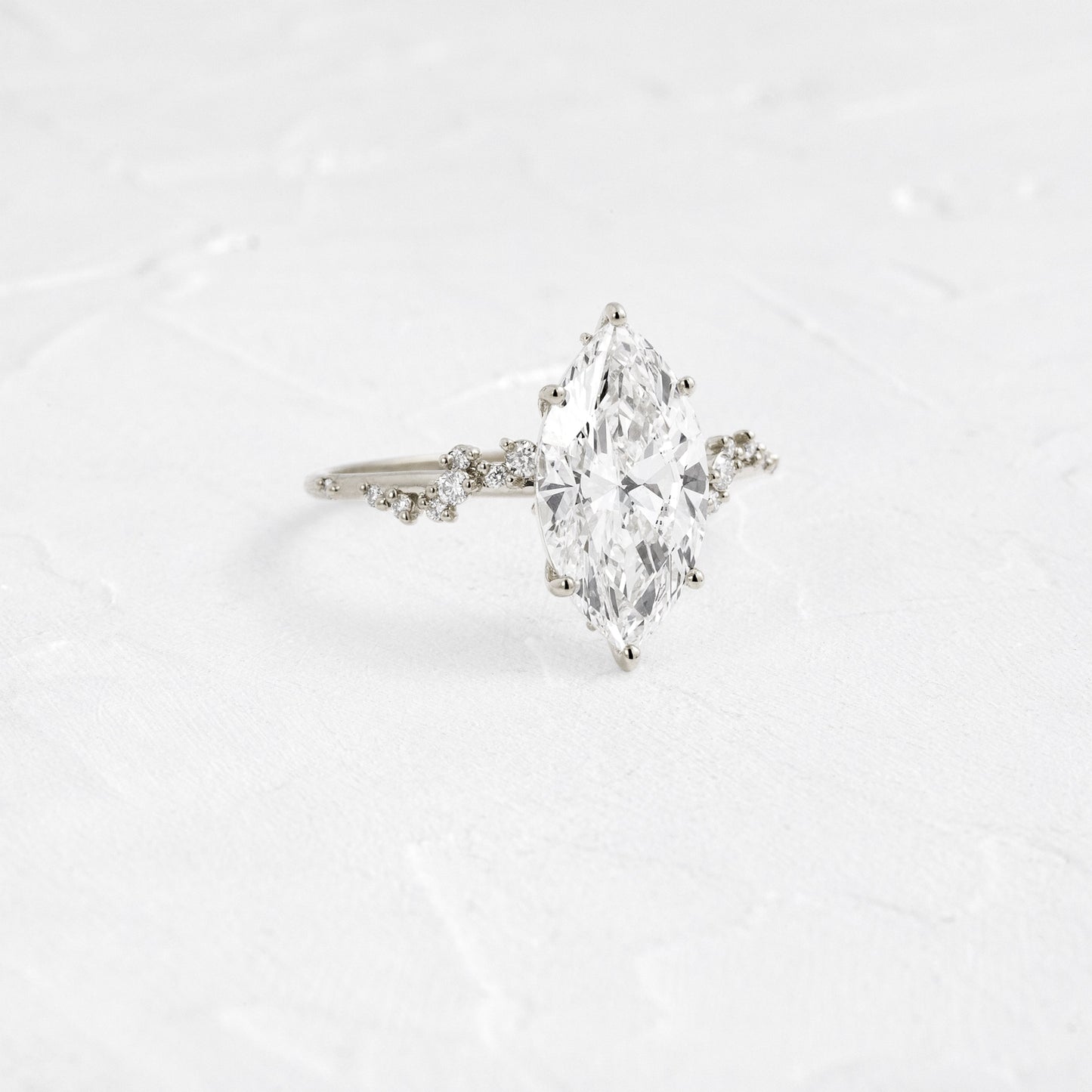 Solitaire-Oval Lab Grown Diamond Engagement Ring