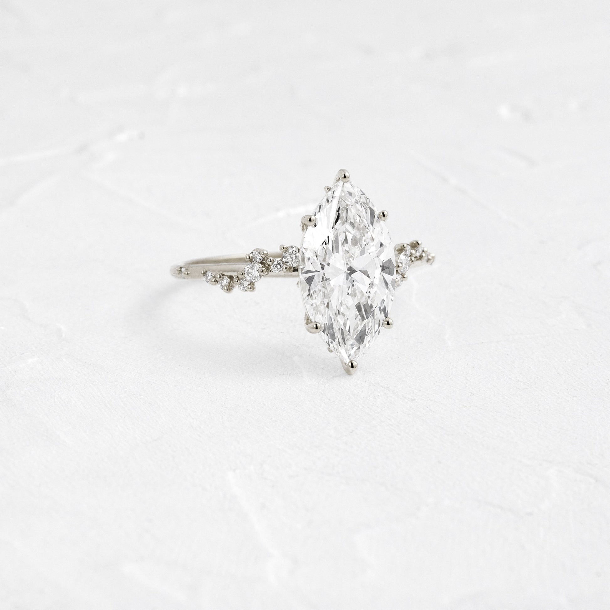 Solitaire-Oval Lab Grown Diamond Engagement Ring