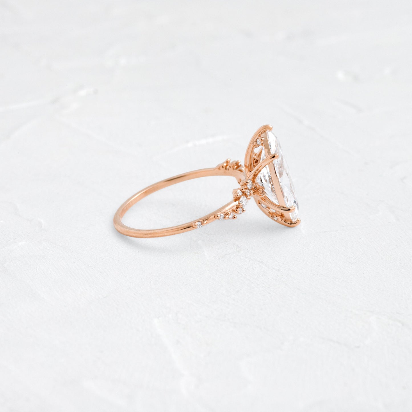 Solitaire-Oval Lab Grown Diamond Engagement Ring