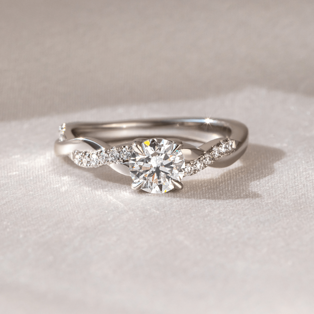 Solitaire-Oval Lab Grown Diamond Engagement Ring