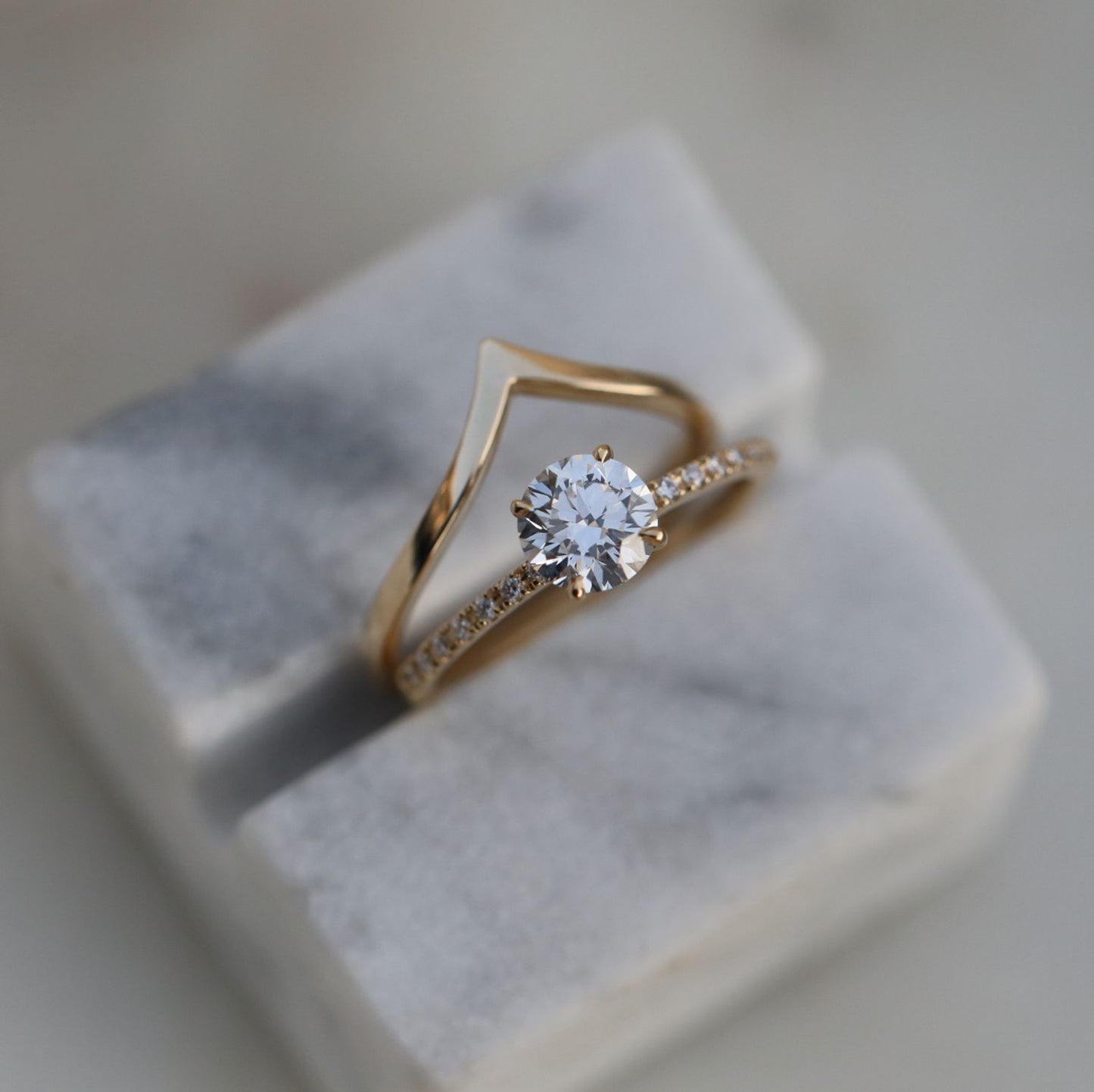 0.85 CT Round Cut Pave CVD E/VS1 Diamond Engagement Ring 9