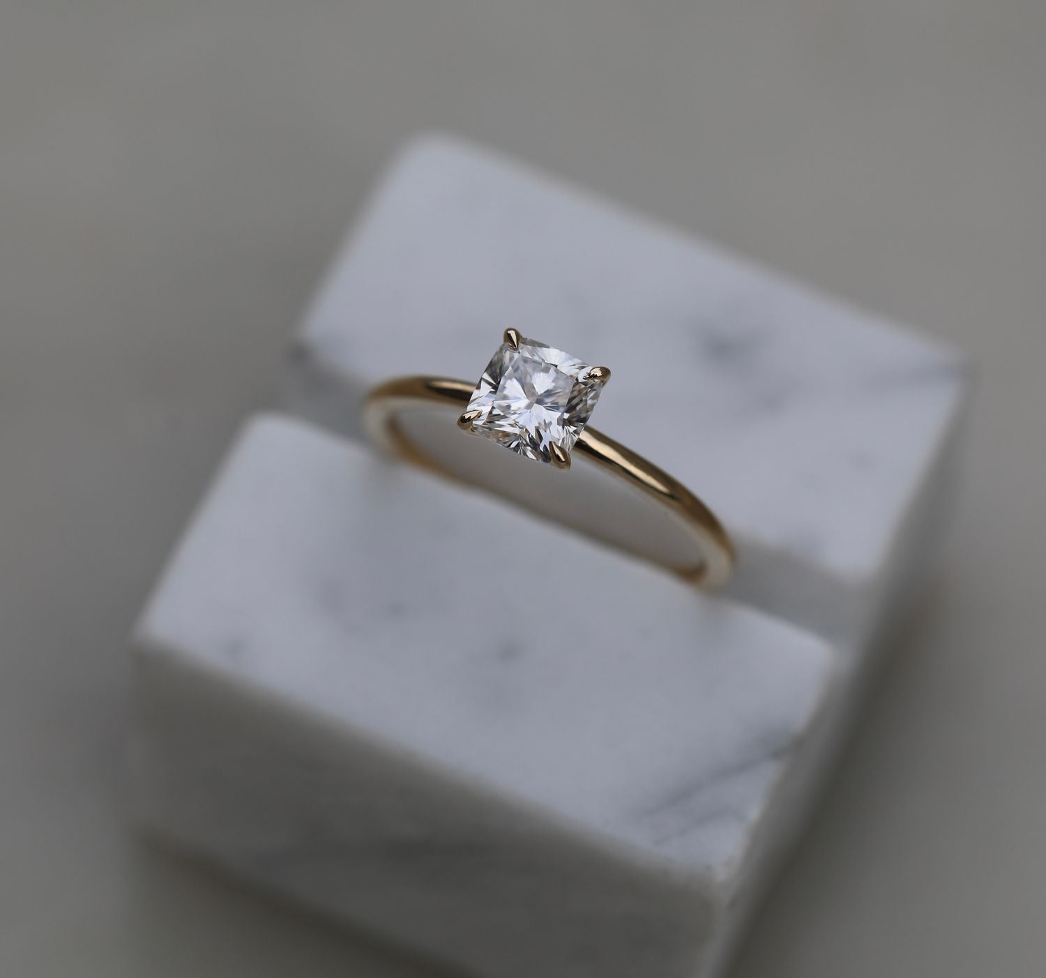 Radiant Elegance: 0.90 CT Cushion Lab-Grown Diamond Solitaire Ring