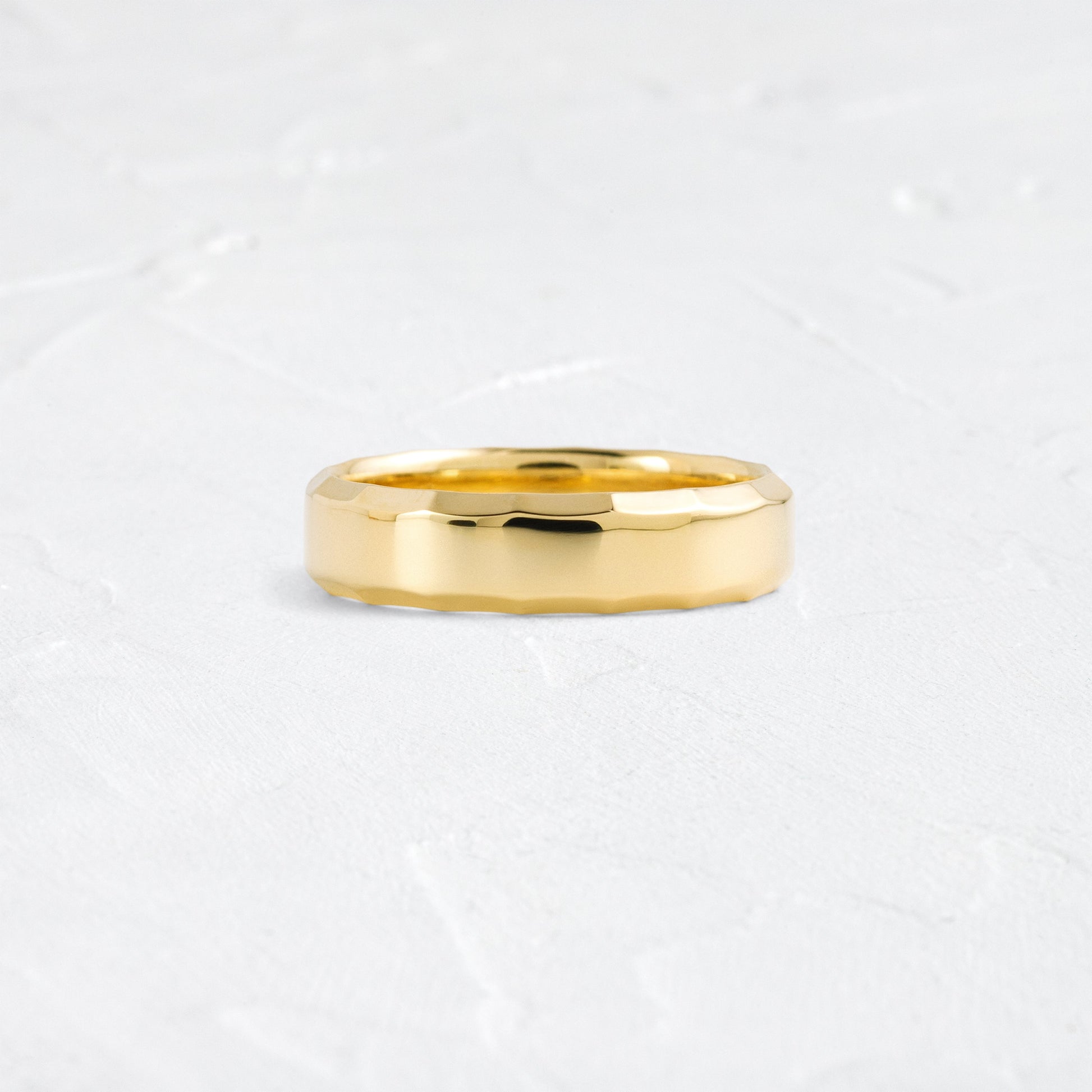 Classic- Men's Wedding Band