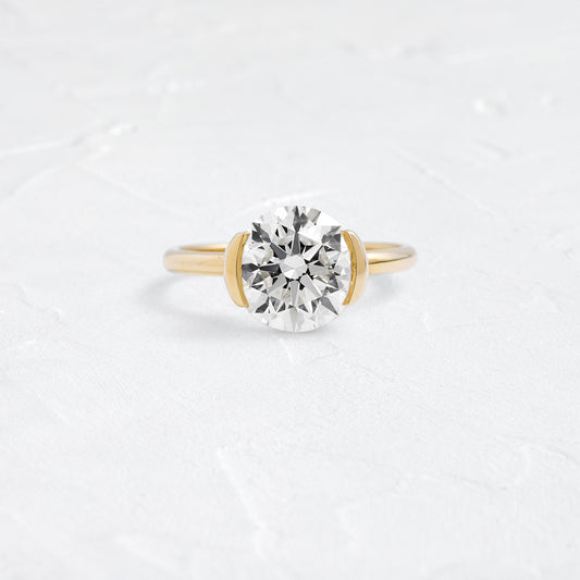 Solitaire-Oval Lab Grown Diamond Engagement Ring