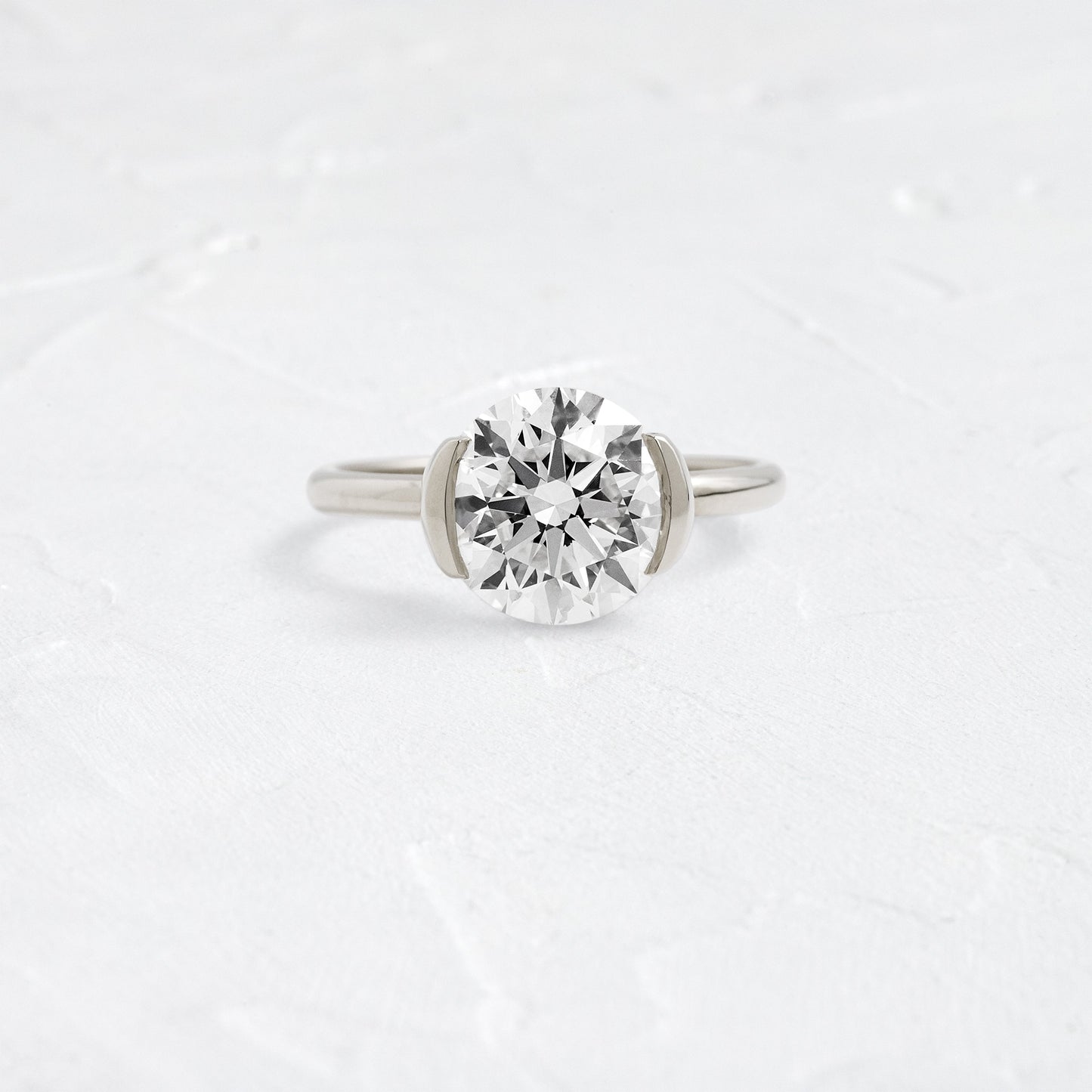 Solitaire-Oval Lab Grown Diamond Engagement Ring