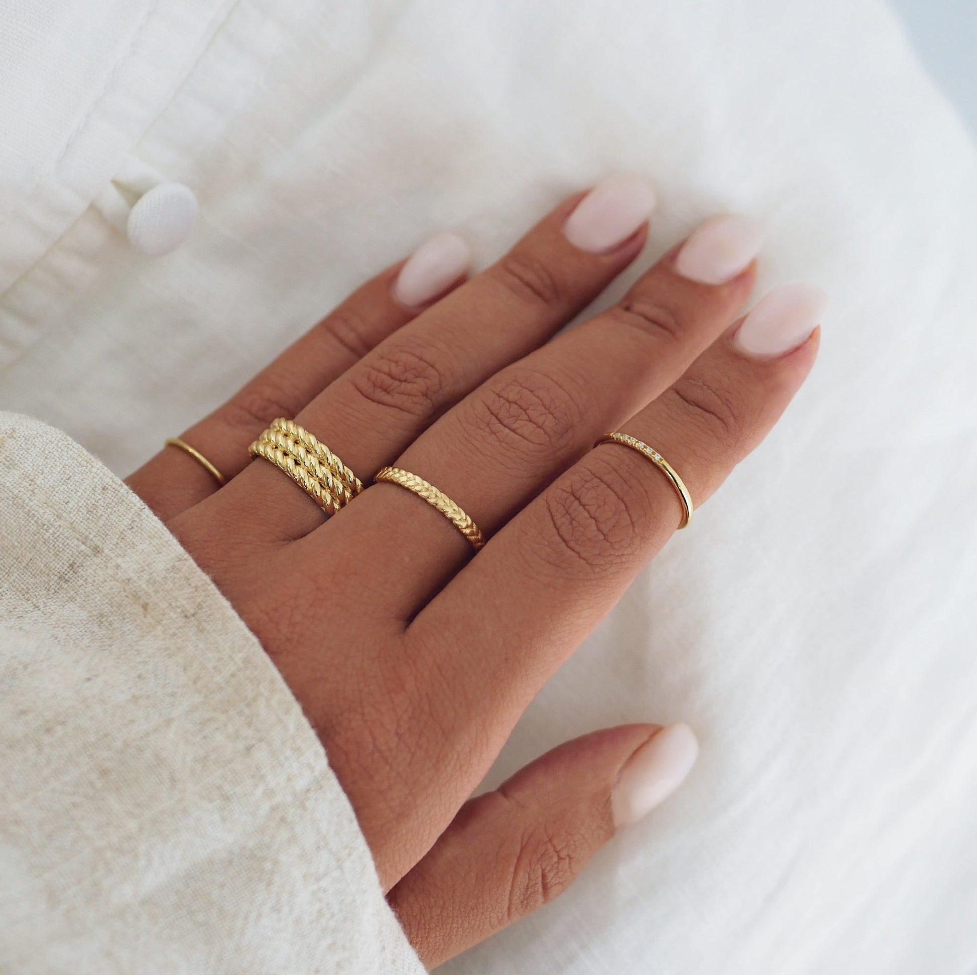 Polished Twisted Wedding Band 4