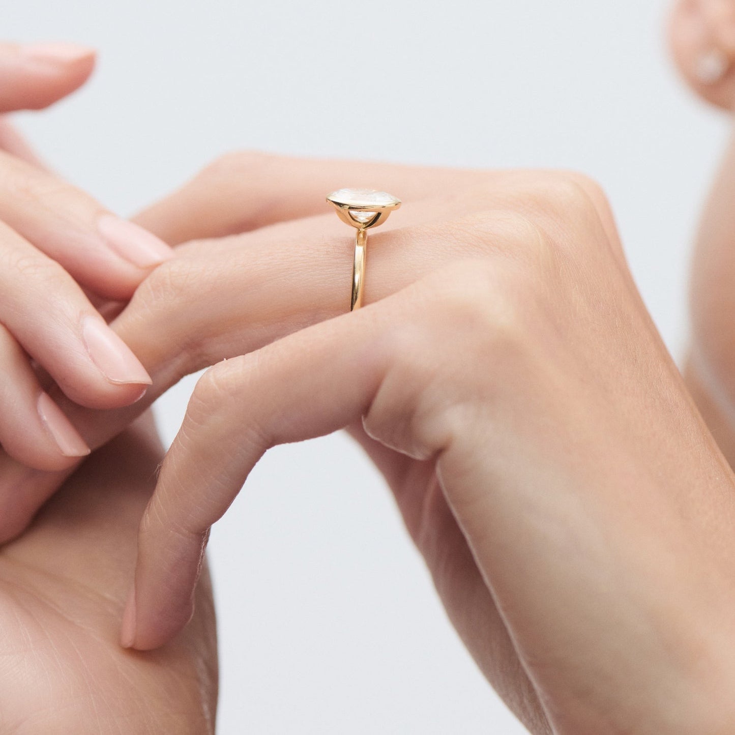 Solitaire-Oval Lab Grown Diamond Engagement Ring