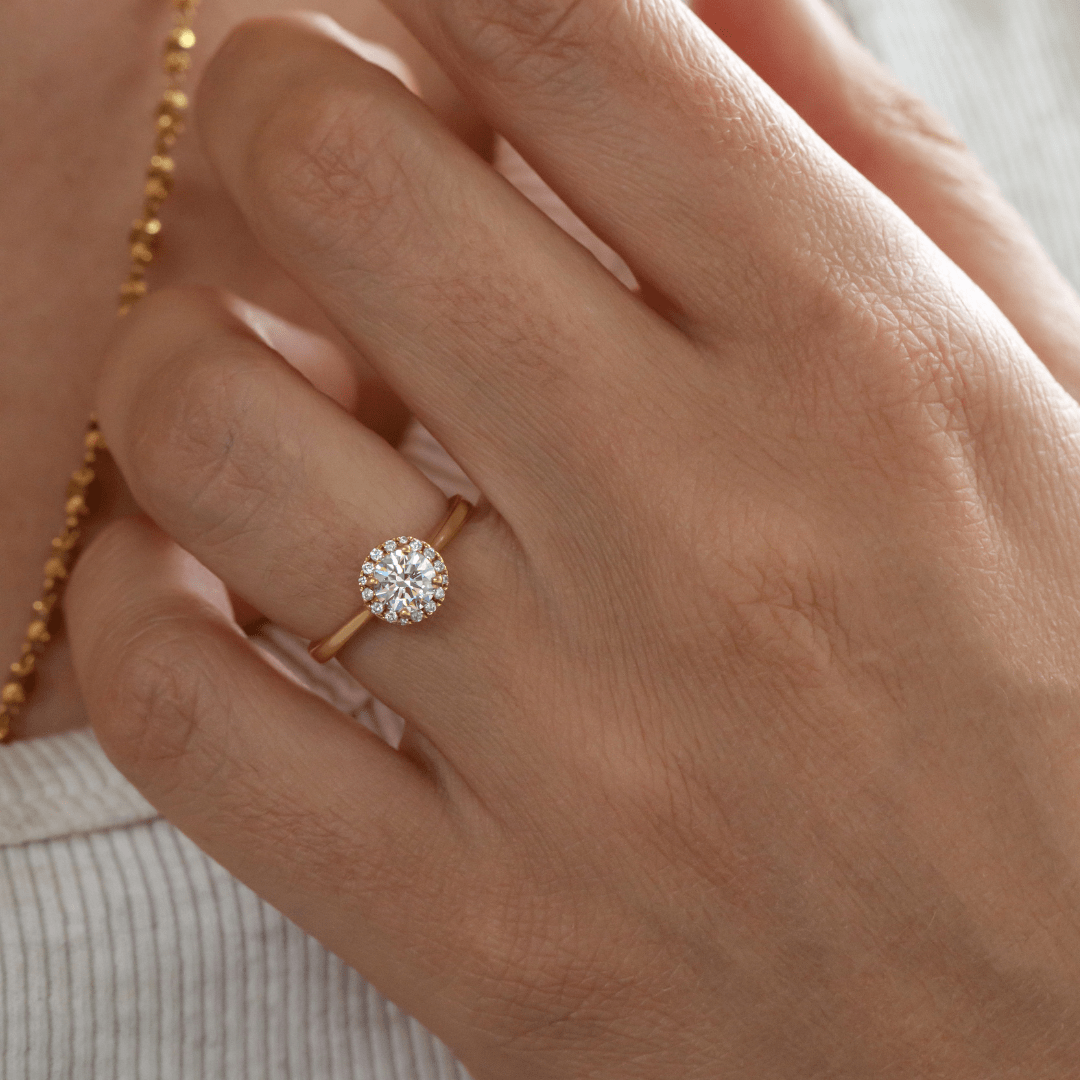 Solitaire-Oval Lab Grown Diamond Engagement Ring