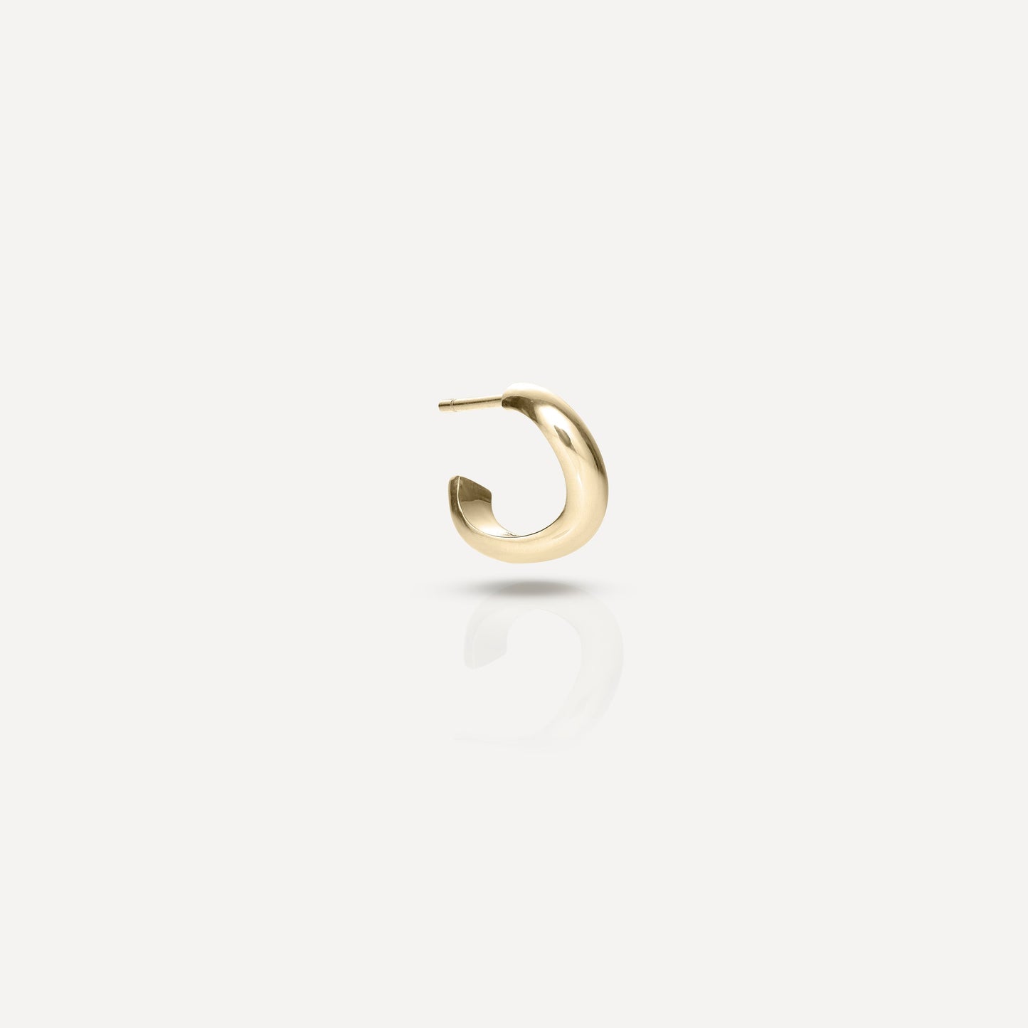 Golden Curves Hoop Earrings 3