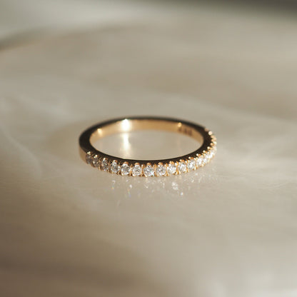 0.50 TCW Round Lab Grown Diamond Half Eternity Wedding Band 4