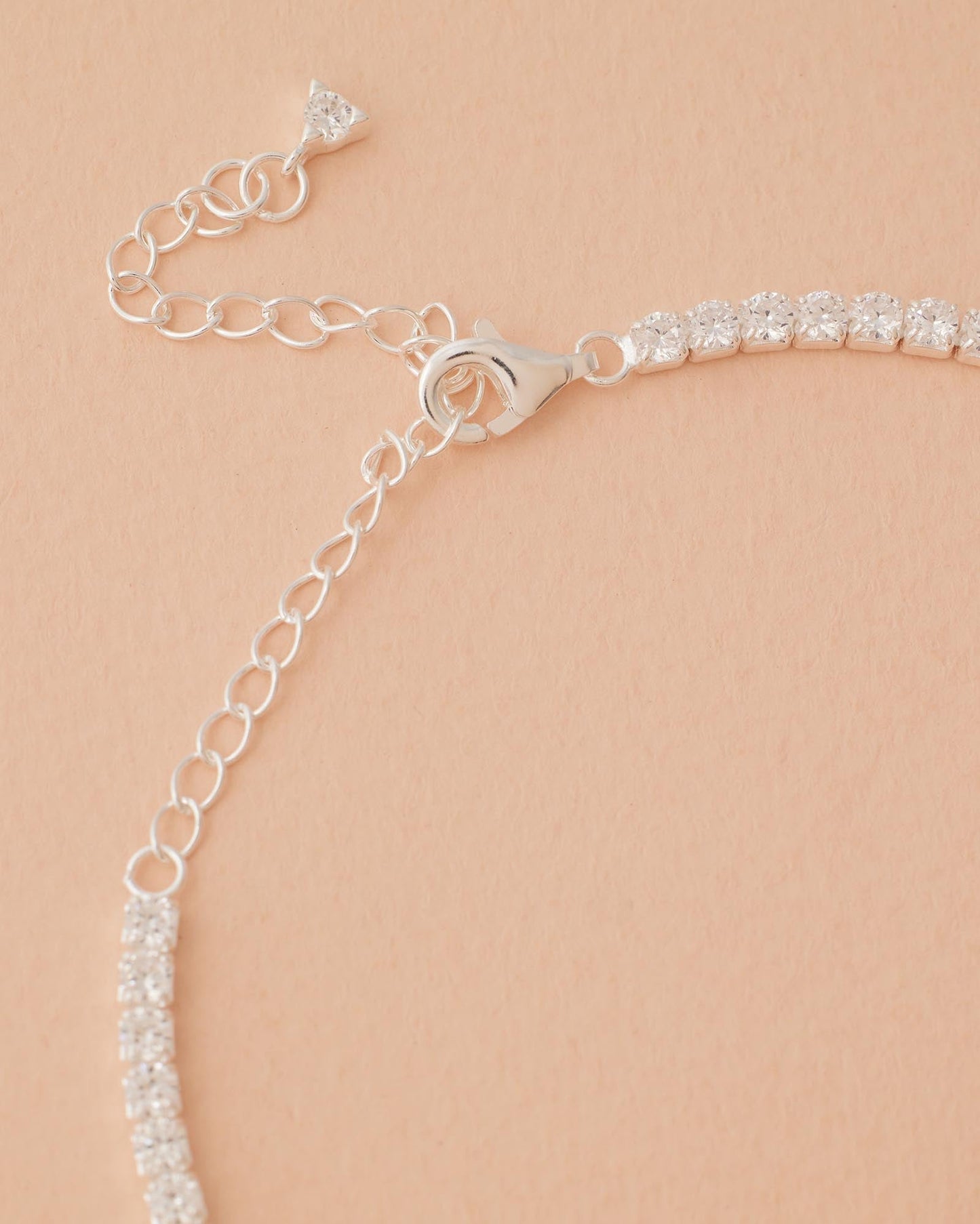 Eternal Elegance: 1 TCW Lab-Grown Round Diamond Tennis Necklace 12