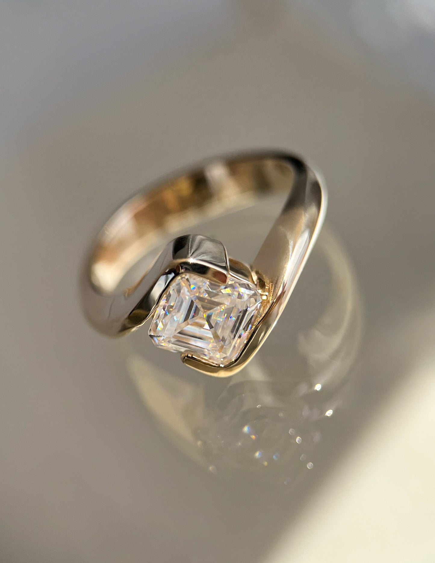 Solitaire-Oval Lab Grown Diamond Engagement Ring