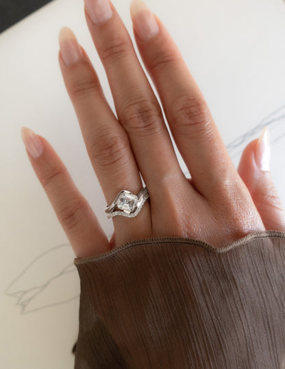 Solitaire Rapture & Pave Band- Oval Lab Grown Diamond Bridal Set