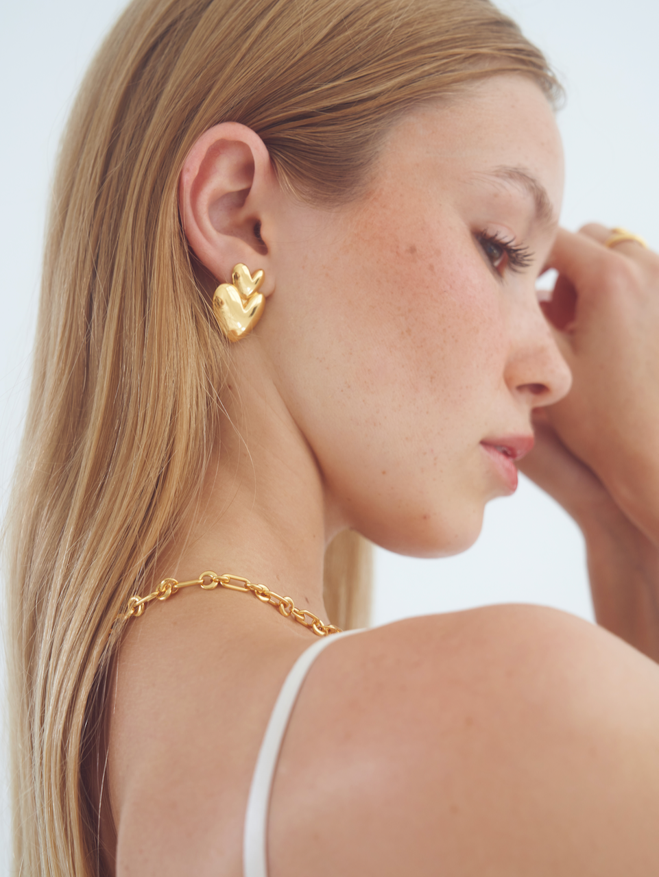 Elegant Gold Double Heart Hoop Earrings 4
