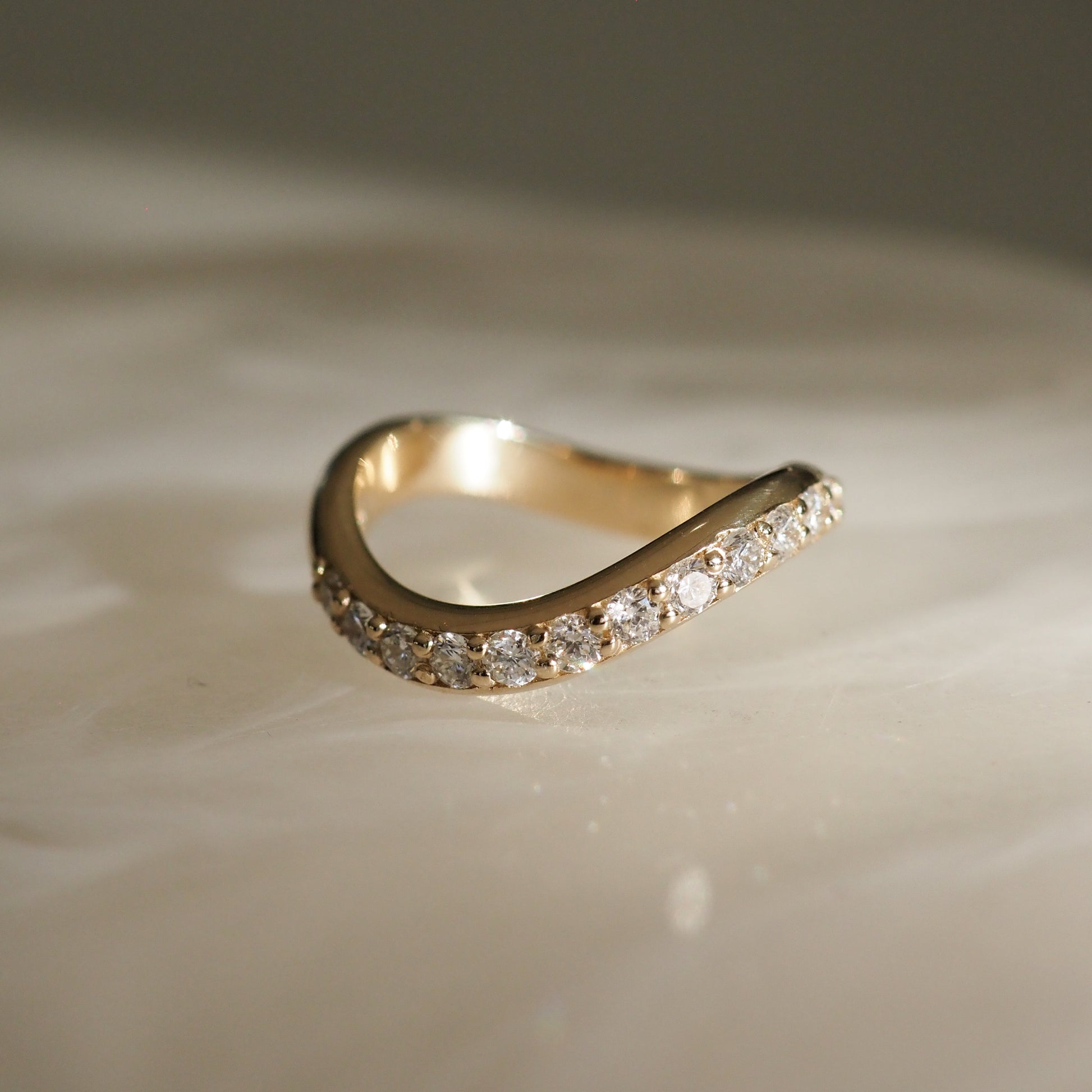 0.50 TCW Round Lab Grown Diamond Swirl Wedding Band 4