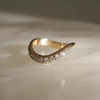 0.50 TCW Round Lab Grown Diamond Swirl Wedding Band 4