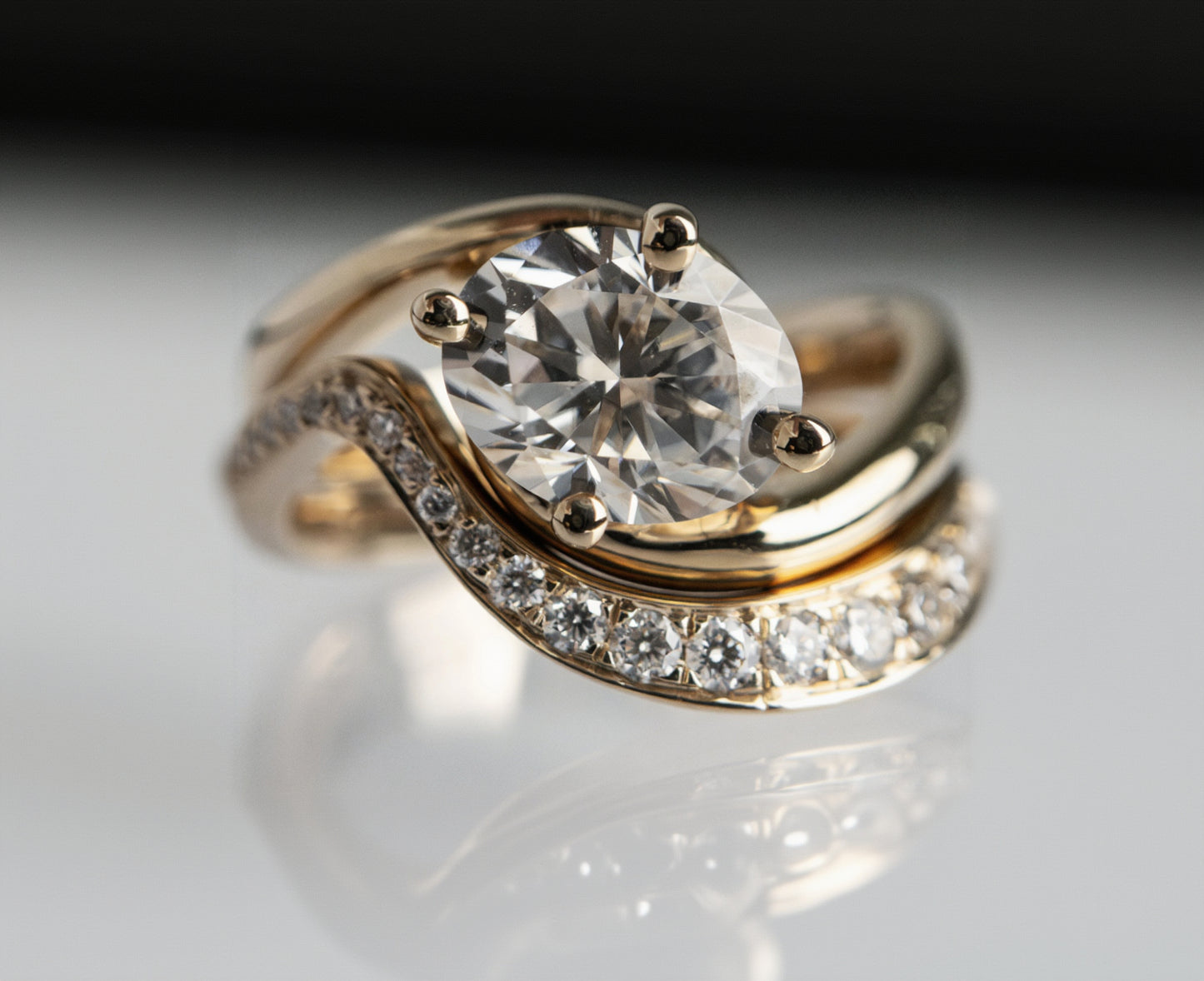 Solitaire Rapture & Pave Band- Oval Lab Grown Diamond Bridal Set