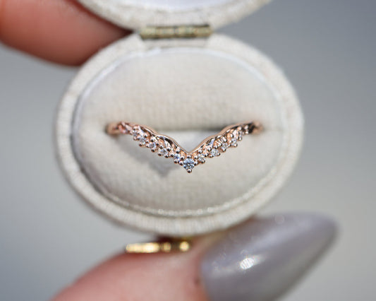 Briar Chevron Leaf Band with 1mm stones 1200x1200 2