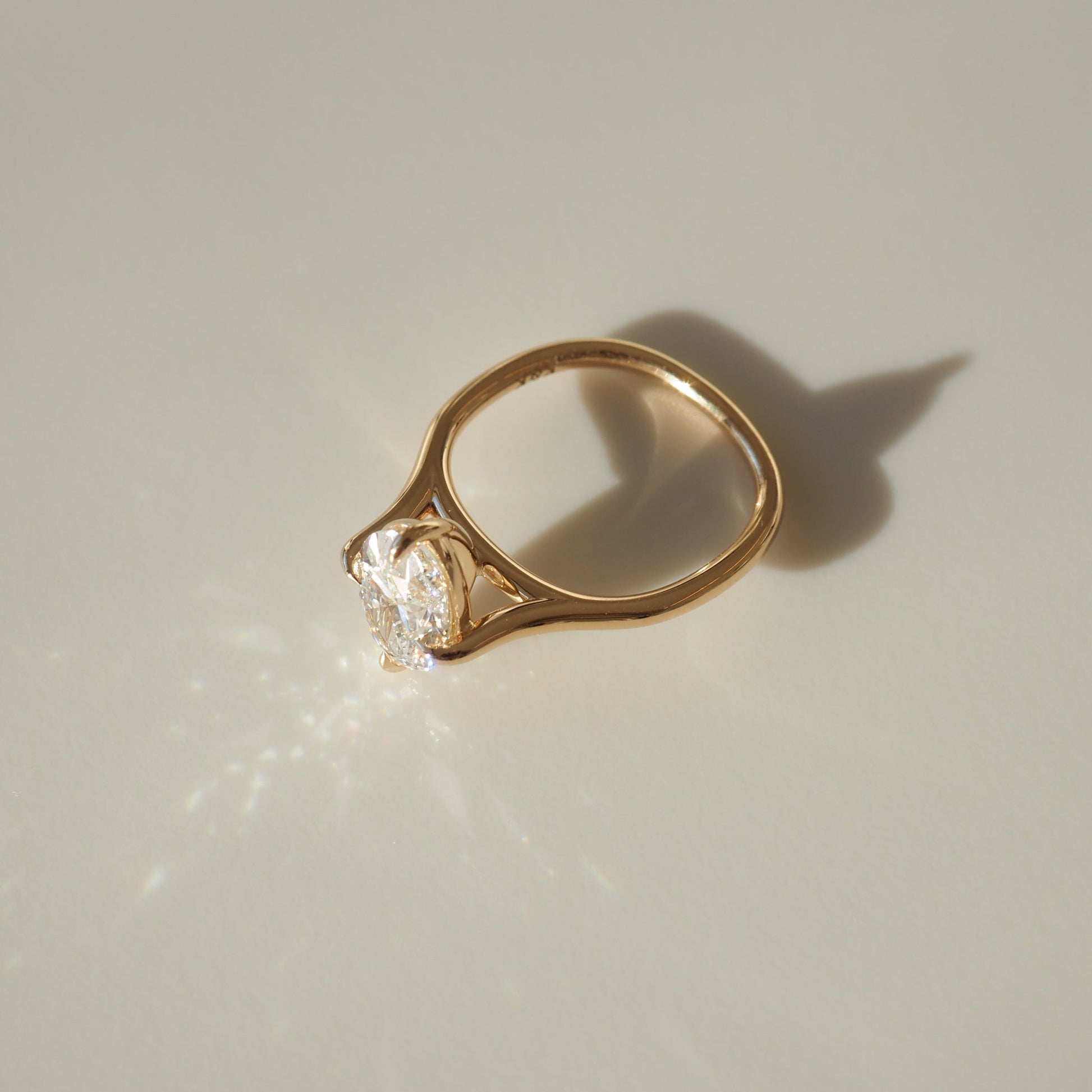 Solitaire-Oval Lab Grown Diamond Engagement Ring