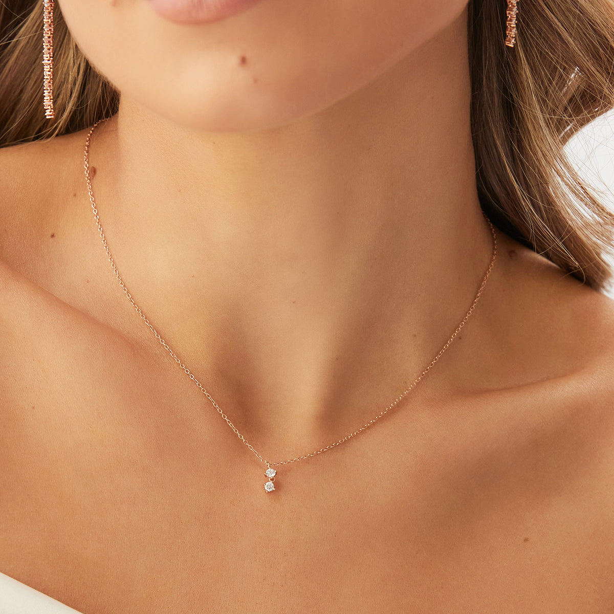 Elegant 0.2TCW Round Lab-Grown Diamond Pendant Necklace 5
