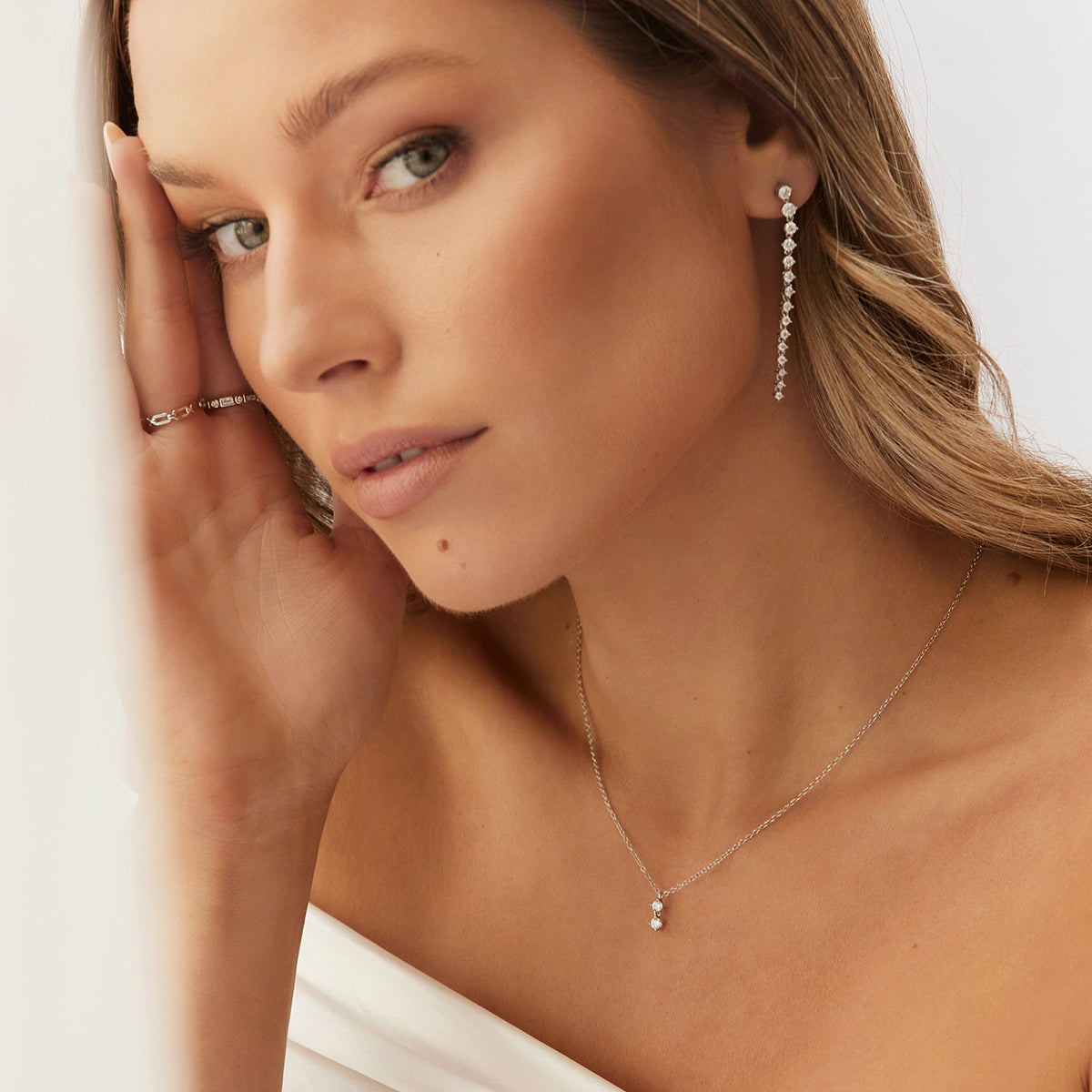 Elegant 0.2TCW Round Lab-Grown Diamond Pendant Necklace 14