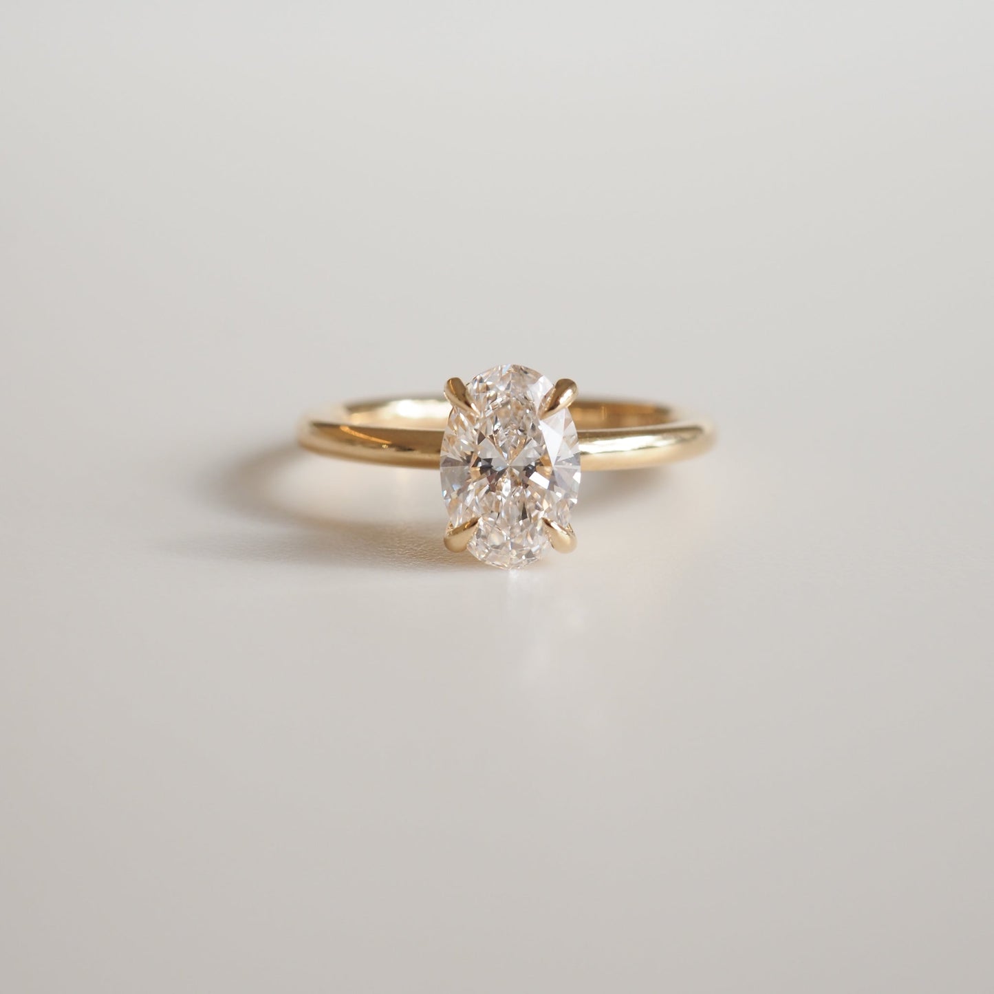 1.0 CT Oval Lab Grown Diamond Solitaire Engagement Ring in Classic Gold Setting 1