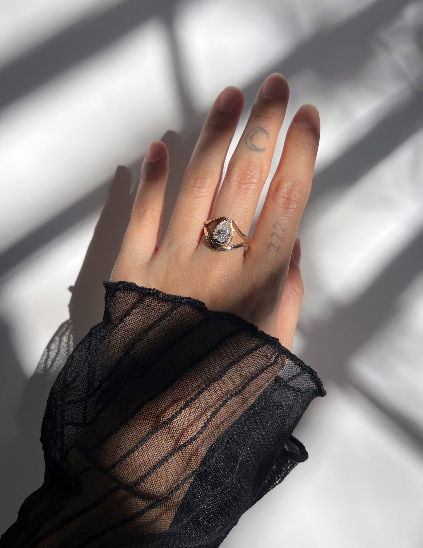 Solitaire Tear Drop Shank-Pear Lab Grown Diamond Engagement Ring