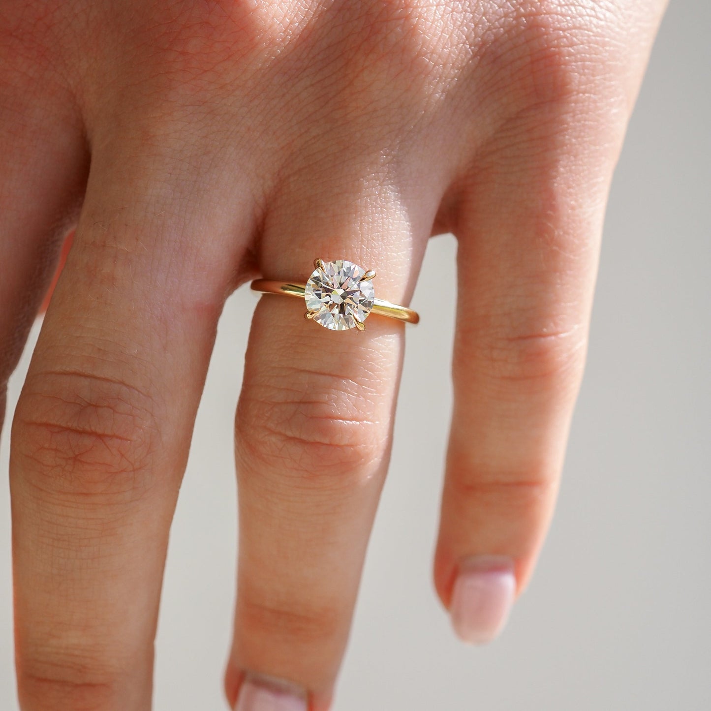 Solitaire-Oval Lab Grown Diamond Engagement Ring
