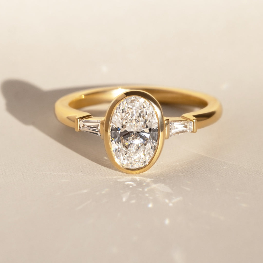 Solitaire-Oval Lab Grown Diamond Engagement Ring