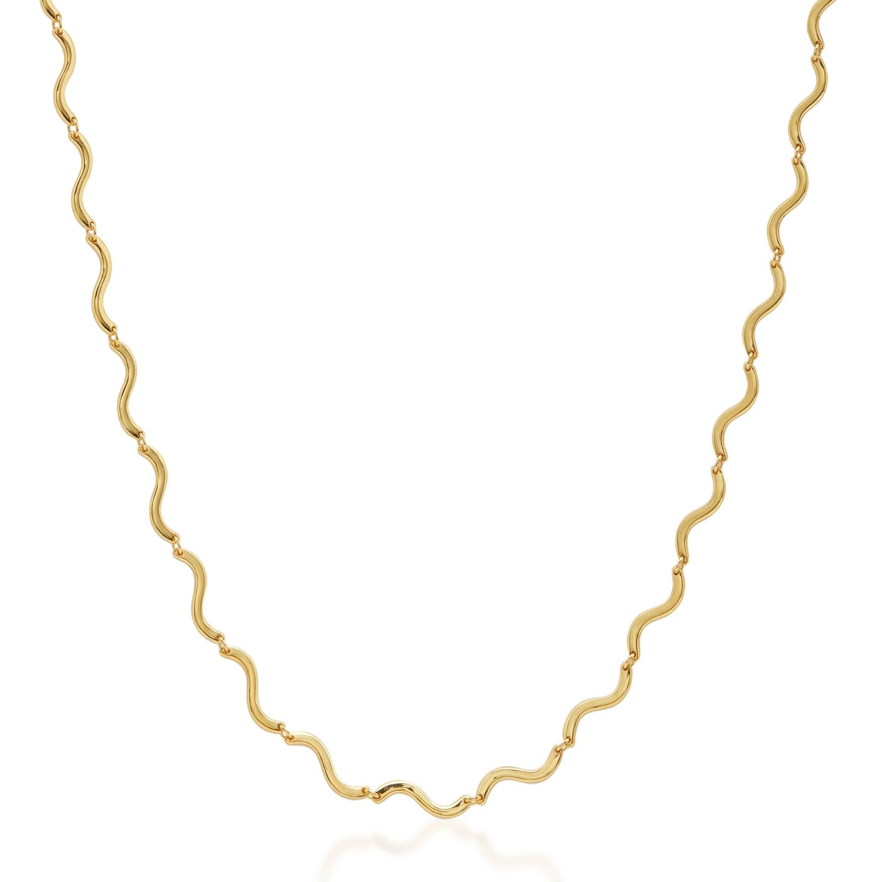 Elegant Golden Wave Necklace