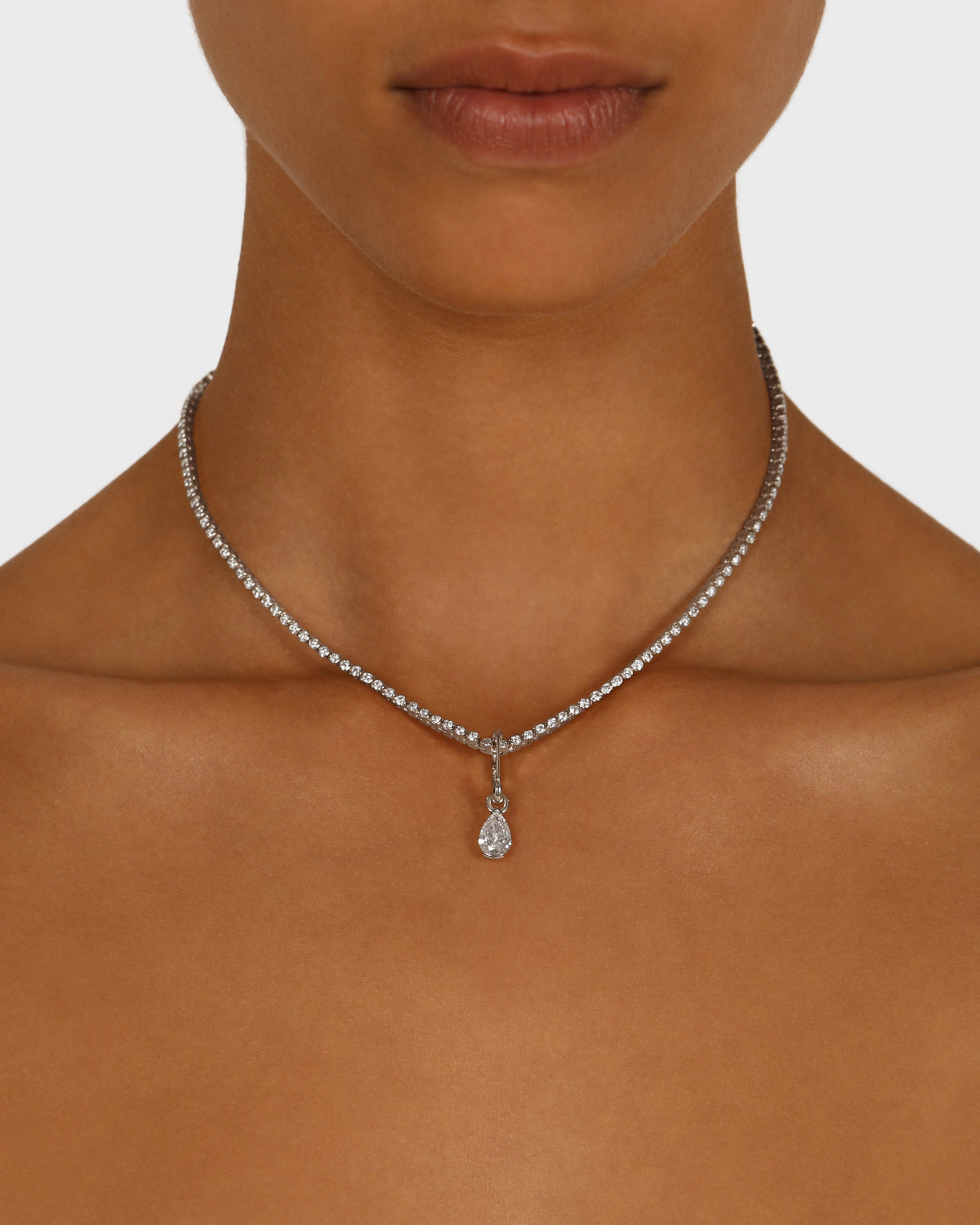 Elegant 1.35 CT Pear-Shaped Lab Grown Diamond Pendant 5