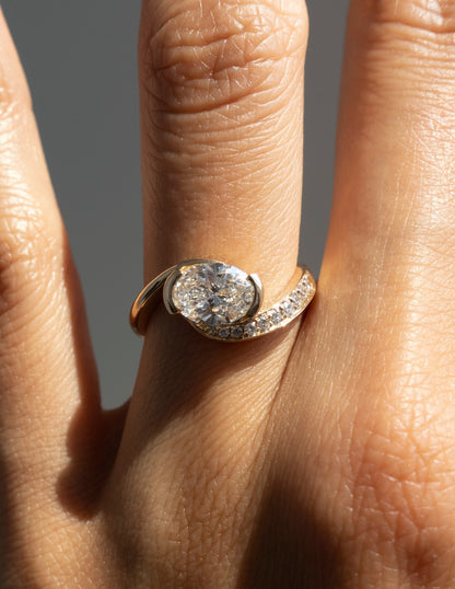 Solitaire-Oval Lab Grown Diamond Engagement Ring