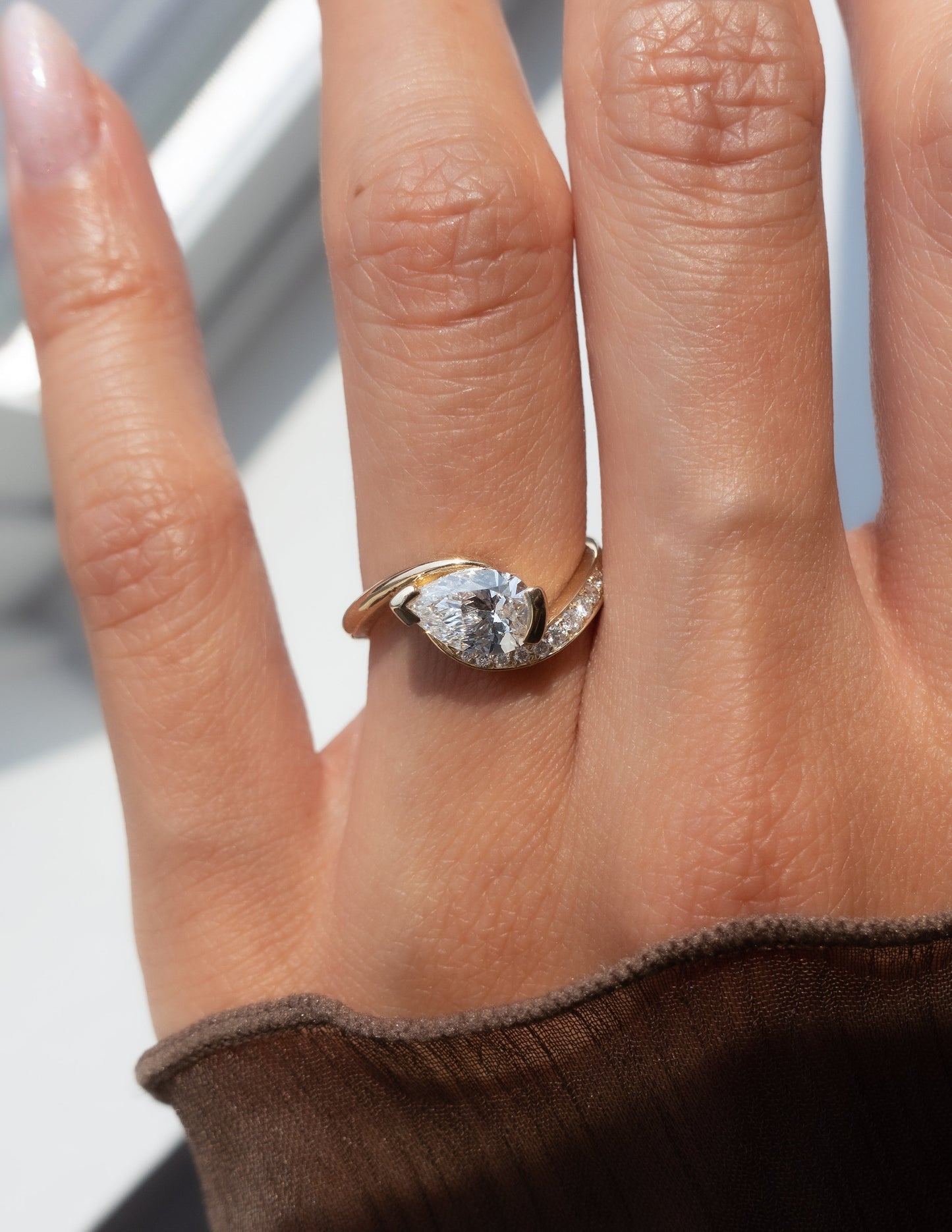 Solitaire-Oval Lab Grown Diamond Engagement Ring