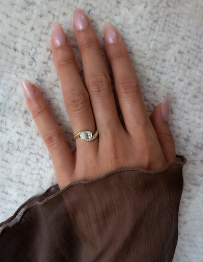 Solitaire-Oval Lab Grown Diamond Engagement Ring