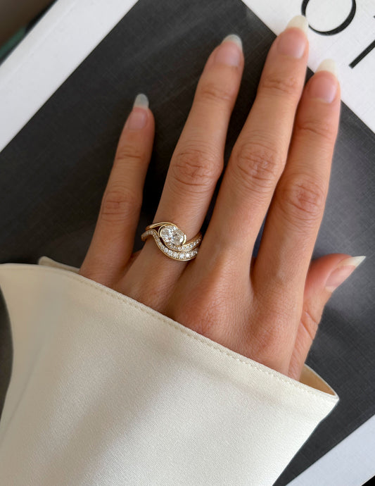 Solitaire Rapture & Pave Band- Oval Lab Grown Diamond Bridal Set