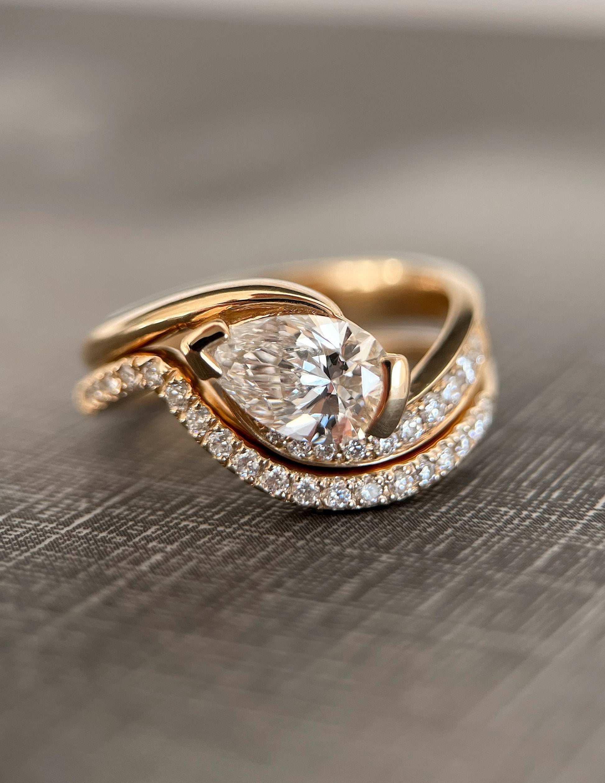 Solitaire Rapture & Pave Band- Oval Lab Grown Diamond Bridal Set