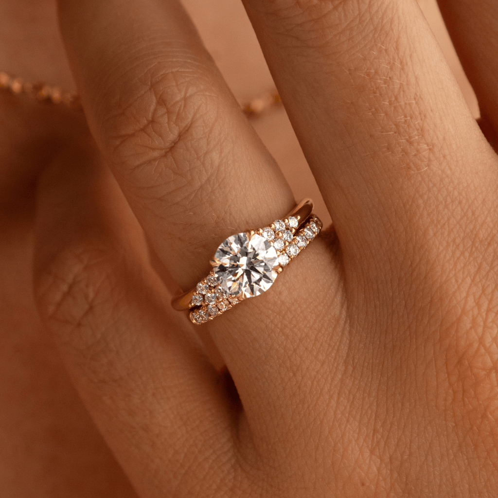 Solitaire-Oval Lab Grown Diamond Engagement Ring