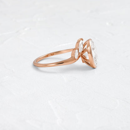 Bezel Dainty Style-Oval Lab Grown Diamond Engagement Ring