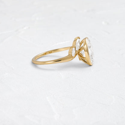 Bezel Dainty Style-Oval Lab Grown Diamond Engagement Ring