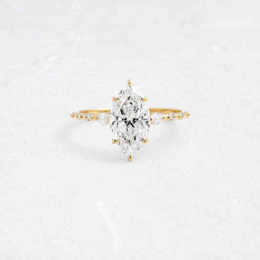 Solitaire-Oval Lab Grown Diamond Engagement Ring