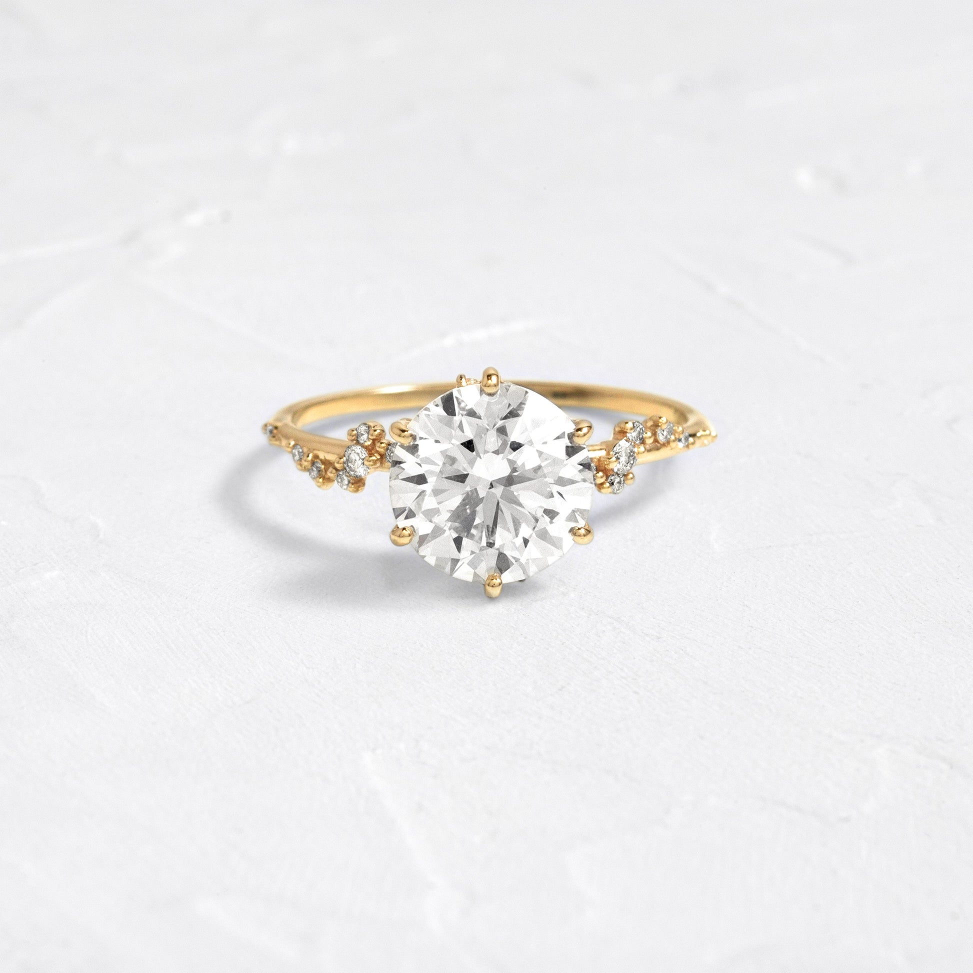 Solitaire-Oval Lab Grown Diamond Engagement Ring