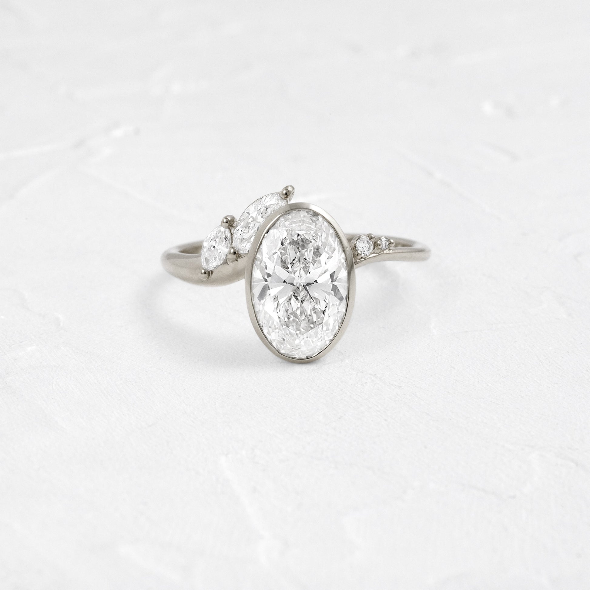 Bezel Dainty Style-Oval Lab Grown Diamond Engagement Ring