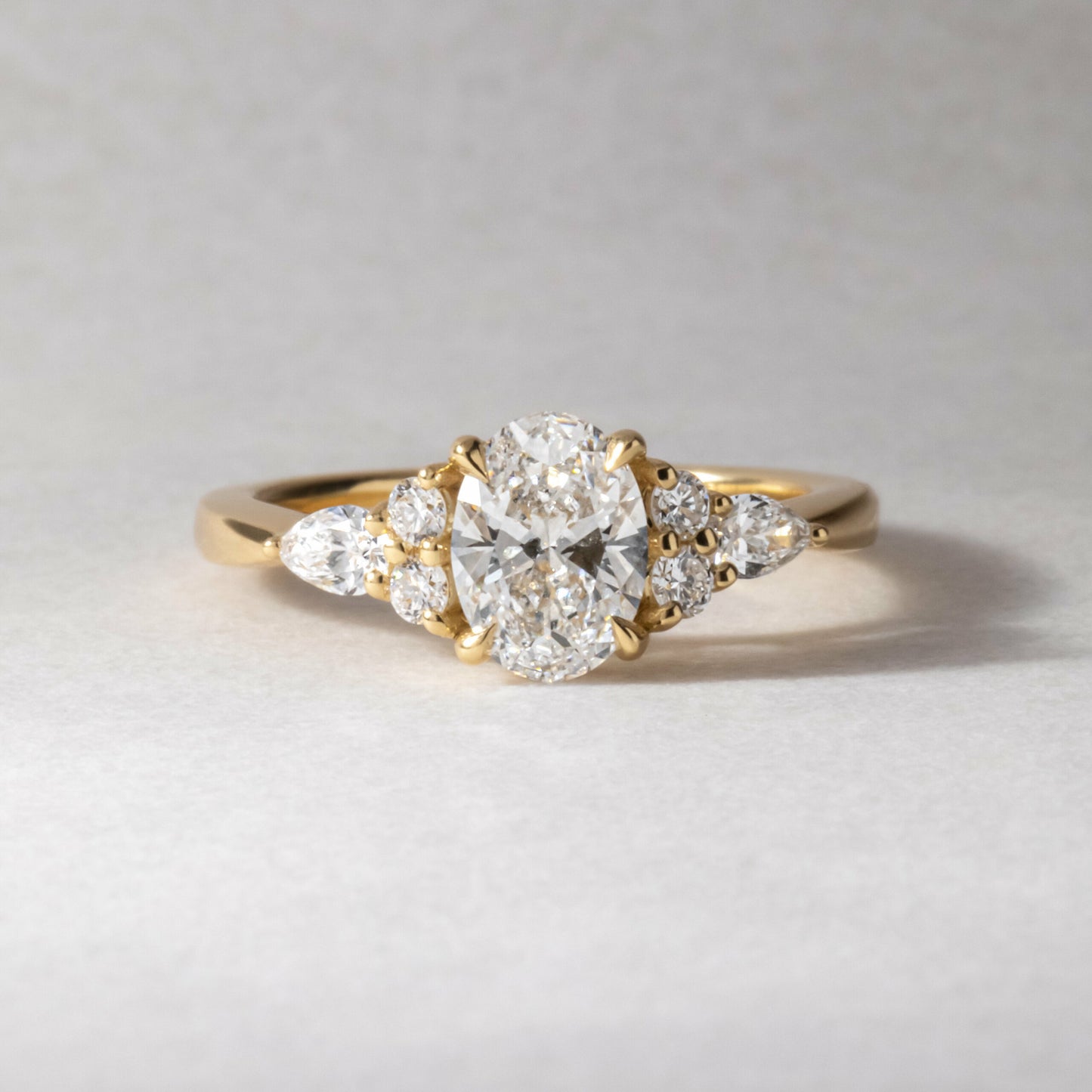 Solitaire-Oval Lab Grown Diamond Engagement Ring