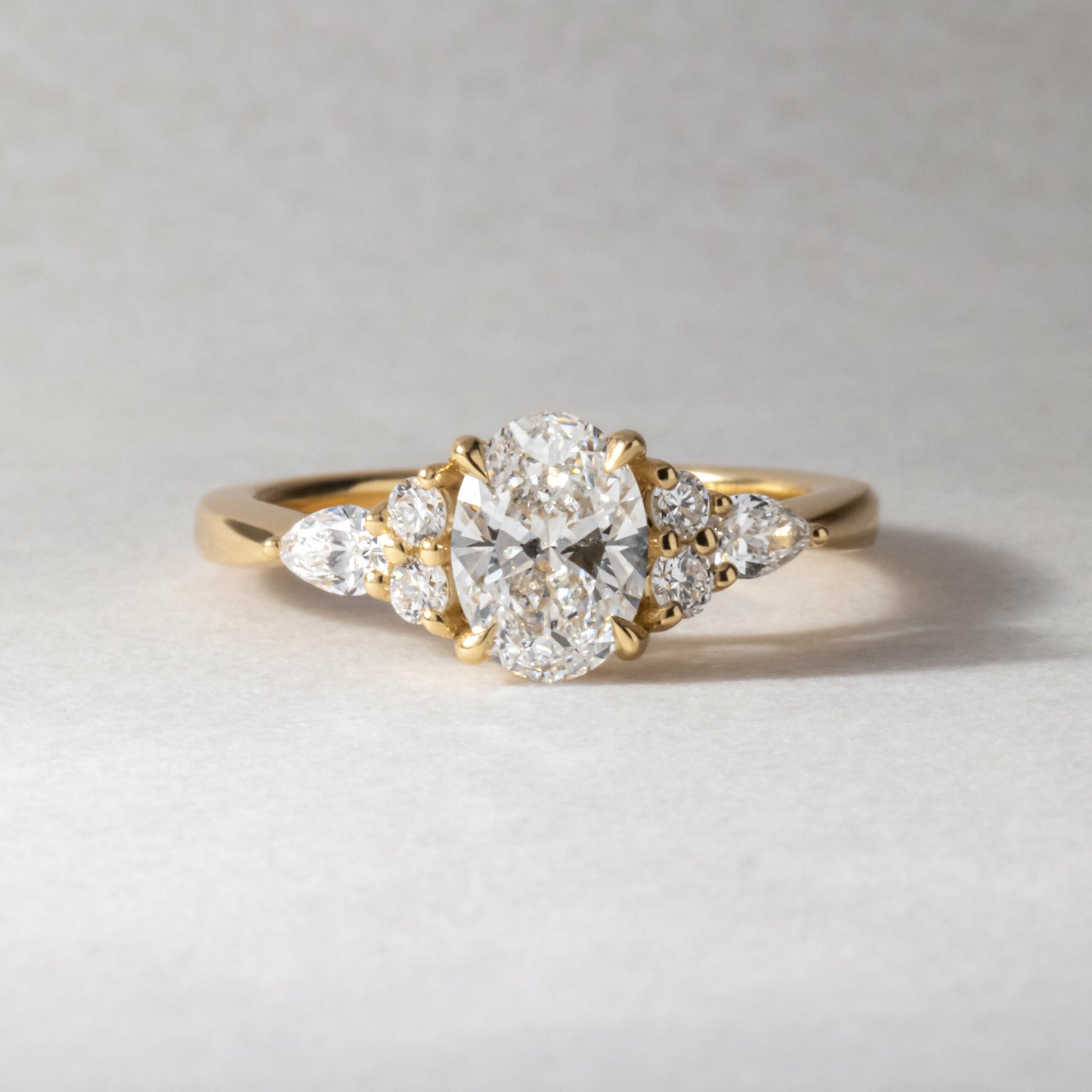 Solitaire-Oval Lab Grown Diamond Engagement Ring