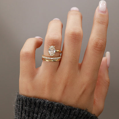Solitaire-Oval Lab Grown Diamond Engagement Ring