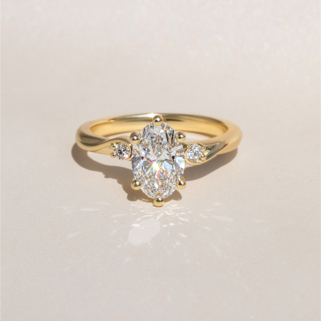 Solitaire-Oval Lab Grown Diamond Engagement Ring