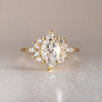 Solitaire-Oval Lab Grown Diamond Engagement Ring